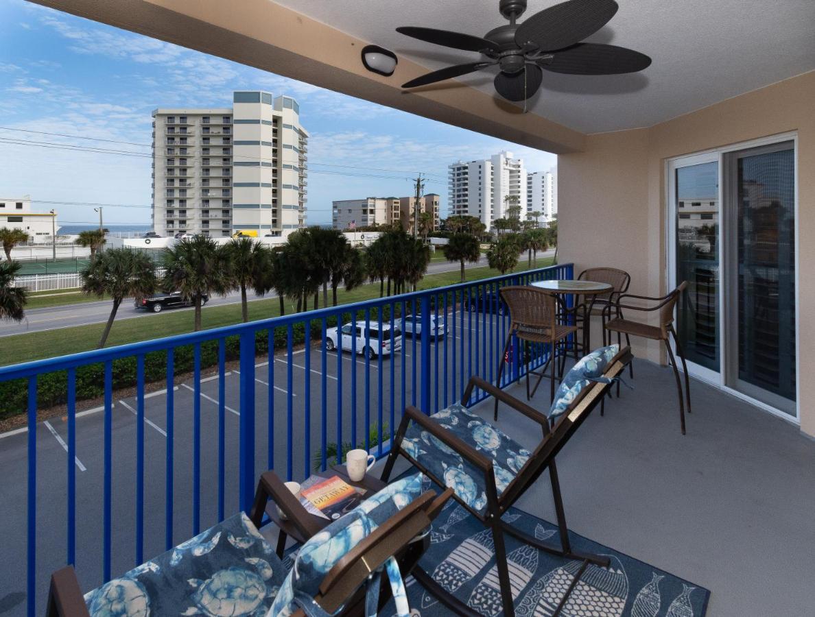 Come Drift Away In This Gorgeous Coastal Themed 2 Bed With Den And 2 Baths Condo. Ow20-303 New Smyrna Beach Exterior photo